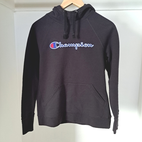 Champion Tops - Champion | Black logo pull over hoodie  unisex